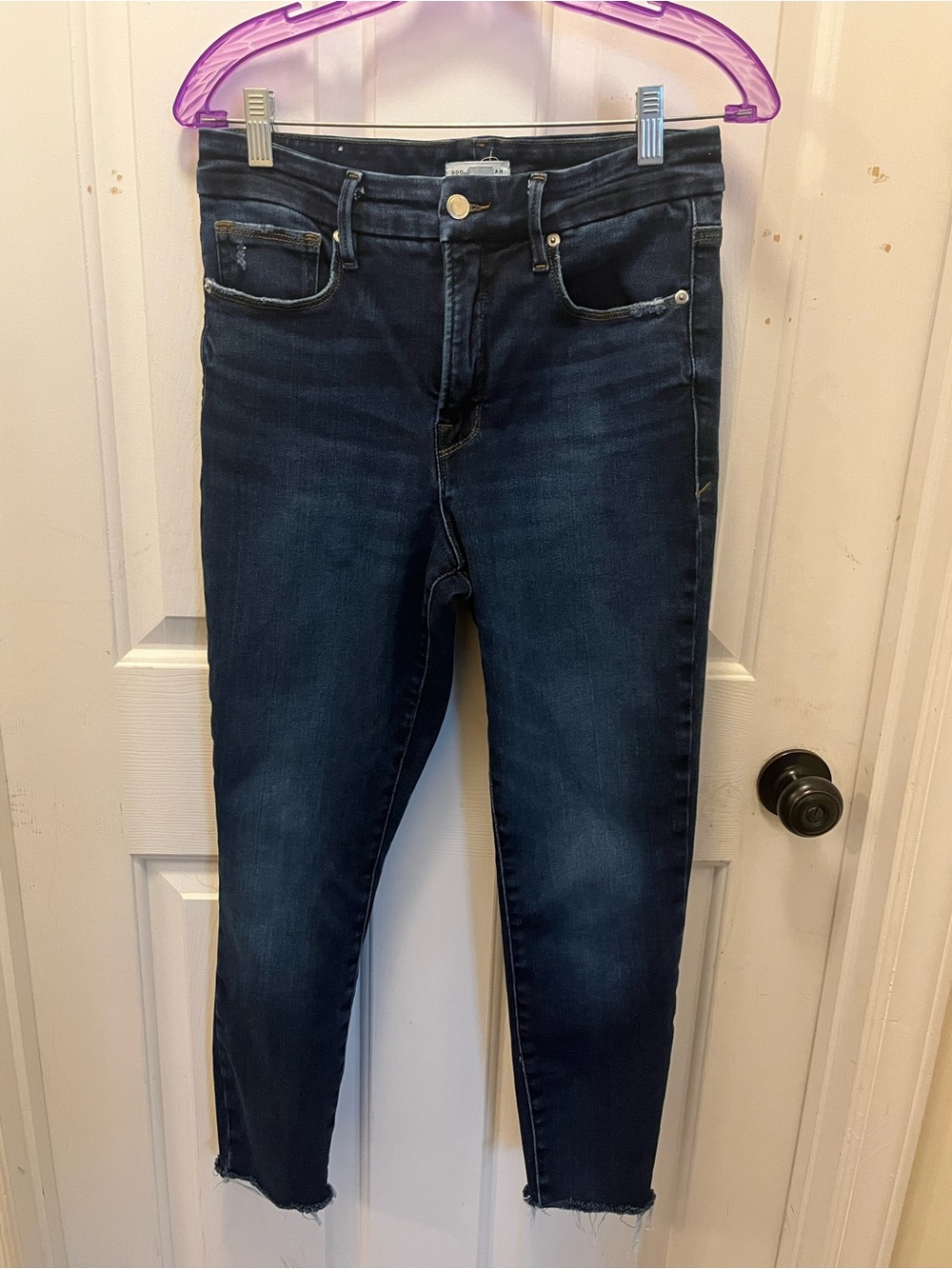 LIKE NEW Good American Good Waist Crop - Sz 6/28